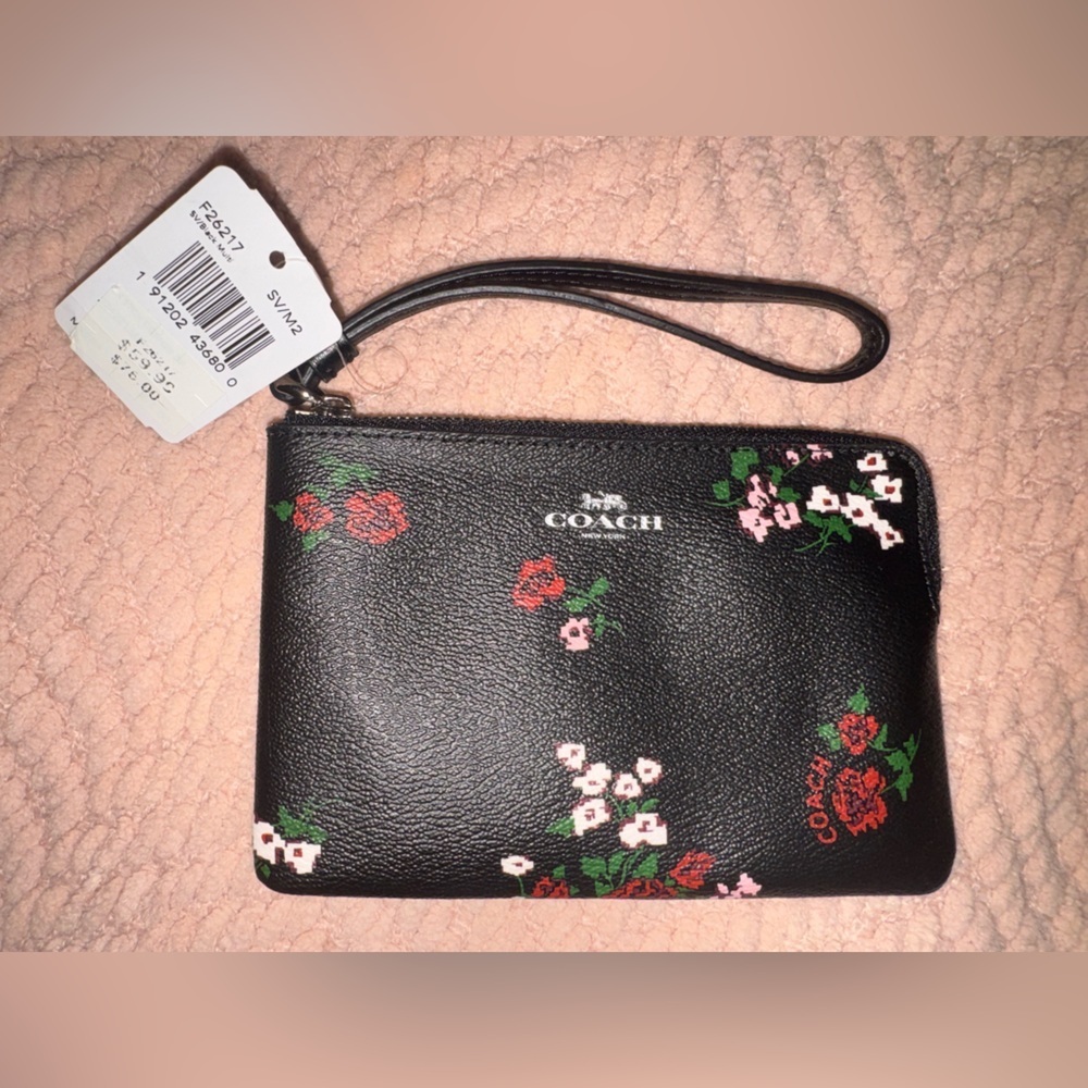 Coach Black Floral Corner Zip Wristlet PVC Leather NWT